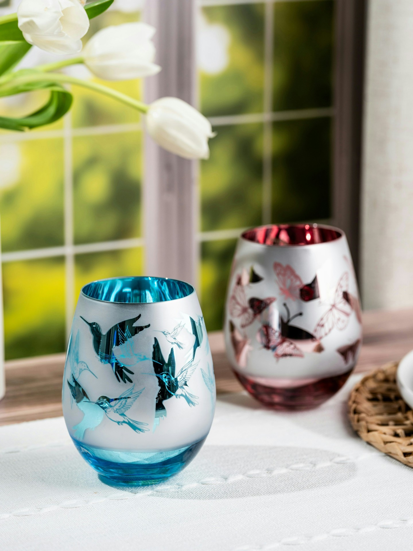 Instagram post with the caption: 'Change the way you sip forever with nature themed glassware ...'